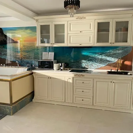 Luxury By White Titanic Breeze * Năvodari