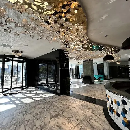 Luxury By White Titanic Breeze Apartment Navodari