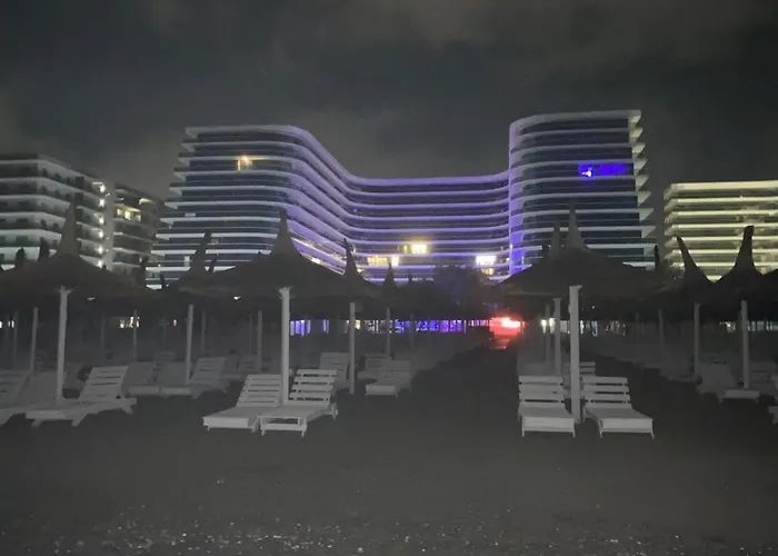 Luxury By Whitetitanicbreeze Lejlighed Năvodari